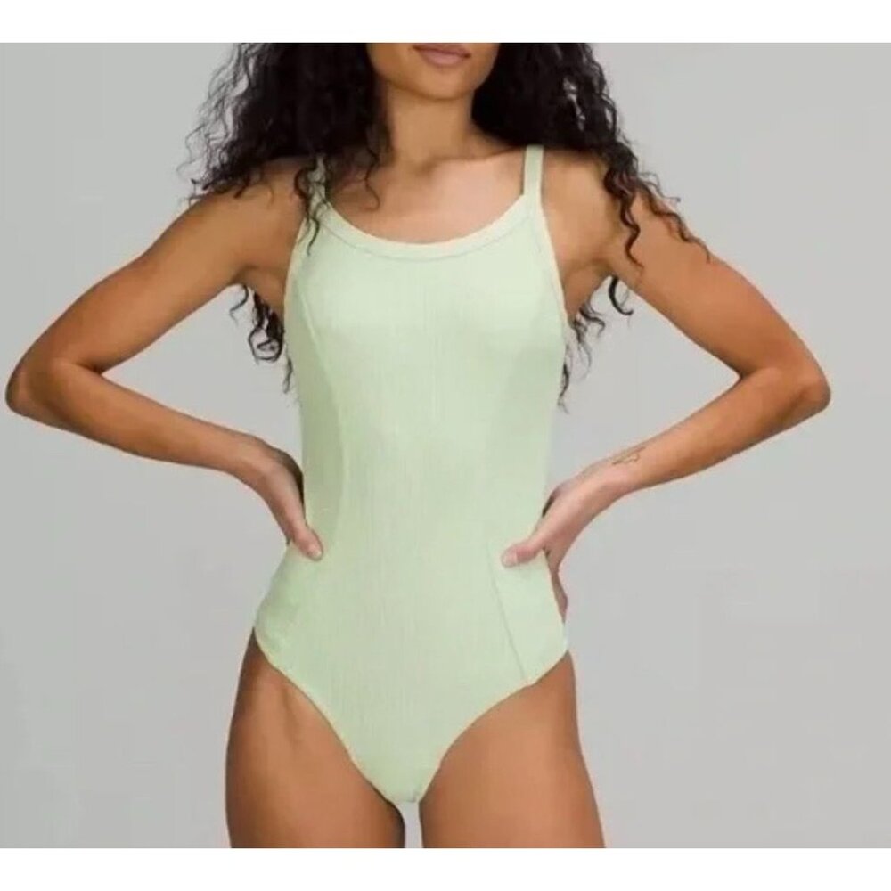 Lululemon Ribbed Yoga Bodysuit 10 Creamy Mint Athleisure EUC